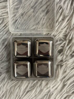 Harley-Davidson Silver Stainless Whiskey Stones Set (4)